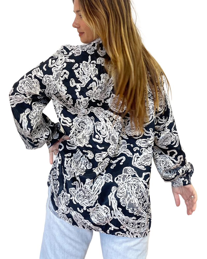 
                
                    Load image into Gallery viewer, 70&amp;#39;s Abstract Paisley Silk Button Down
                
            
