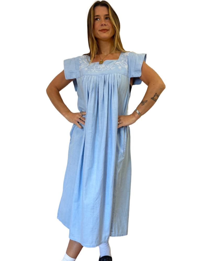 
                
                    Load image into Gallery viewer, 70&amp;#39;s Summer Smock Dress
                
            